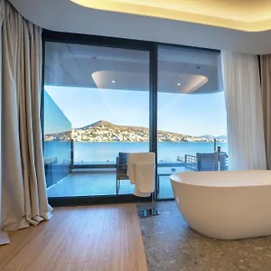 Yacht Premium Sarandë